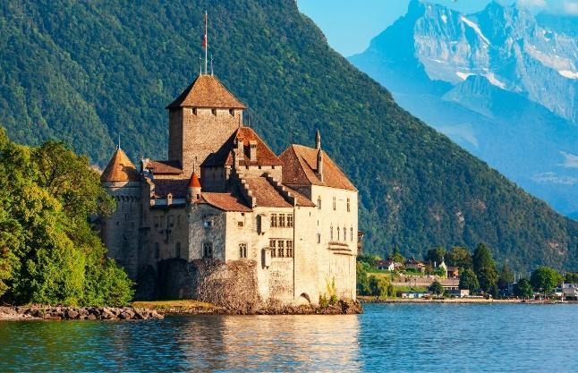 Hồ Zurich – Viên Ngọc Xanh Giữa Lòng Thụy Sĩ - Du Lịch Okela