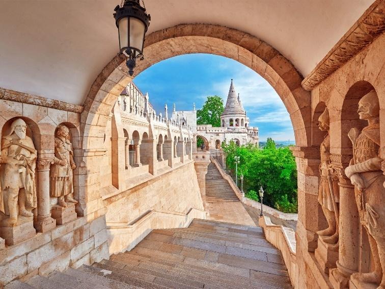 Budapest - Thành phố ngàn năm tuổi của Hungary - Du Lịch Minh Anh