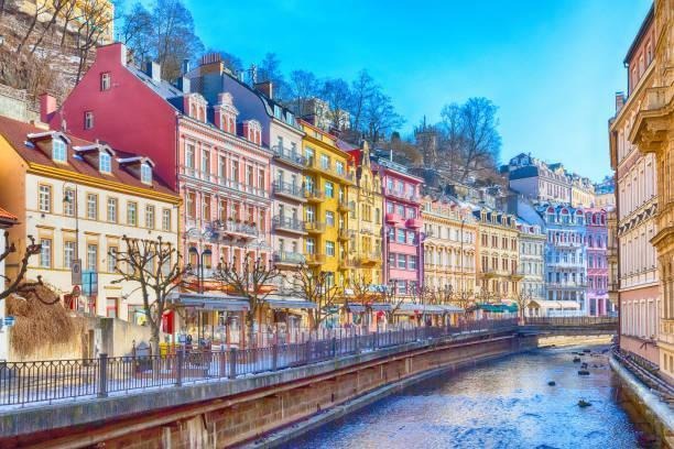 Hơn 6.800 Karlovy Vary Bức ảnh ảnh, hình chụp & hình ảnh trả phí bản quyền một lần sẵn có - iStock